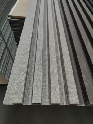 Painel de parede interior WPC 2,2m Comprimento 37.000kg Peso bruto Grande design decorativo para interiores
