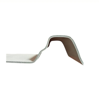 1070mm High Pit Tile Folhas de telhado de plástico com tamanho do pacote 35.00cm * 30.00cm * 15.00cm em preto