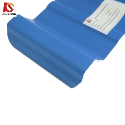 Amostra gratuita Azul 1130mm/1360mm/1070mm UPVC/PVC Corrugated Roof Sheet at para telhado mais forte