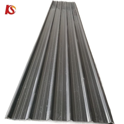 Telhas de telhado corrugadas de UPVC personalizadas Largura 930mm para material durável e tradicional no armazém