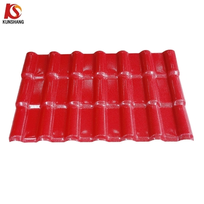 Folha de telhado de plástico de resina de PVC sintético 15 anos de cor duradoura para hotéis Pacote Tamanho 220,00cm * 105,00cm * 15,00cm