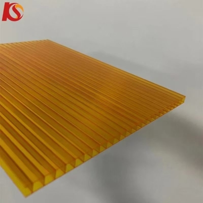 Capa UV UV 50-70um Cobertura do telhado da estufa PC Folha oca Painéis de iluminação solar Lamina De Policarbonato comprimento 11800mm