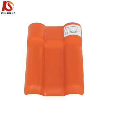 Chapa de telhado UPVC de resina sintética com tecnologia de co-extrusão multicamadas para maior durabilidade e isolamento térmico e acústico